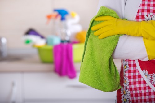 Local deep cleaning team working in Marylebone